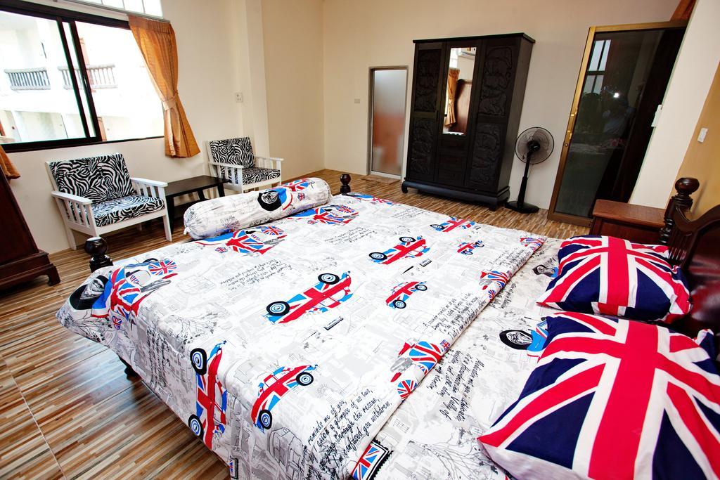 Sea Breeze Guest House Cha-Am Quarto foto